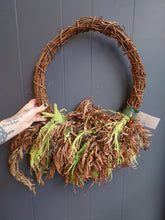 Load image into Gallery viewer, Dried Floral Wreath
