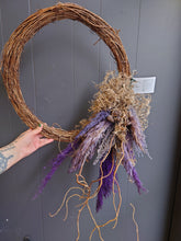 Load image into Gallery viewer, Dried Floral Wreath
